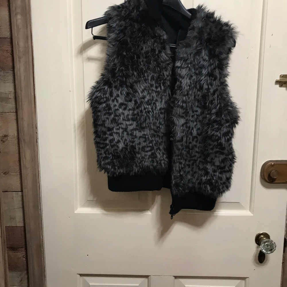 Black faux fur vest
